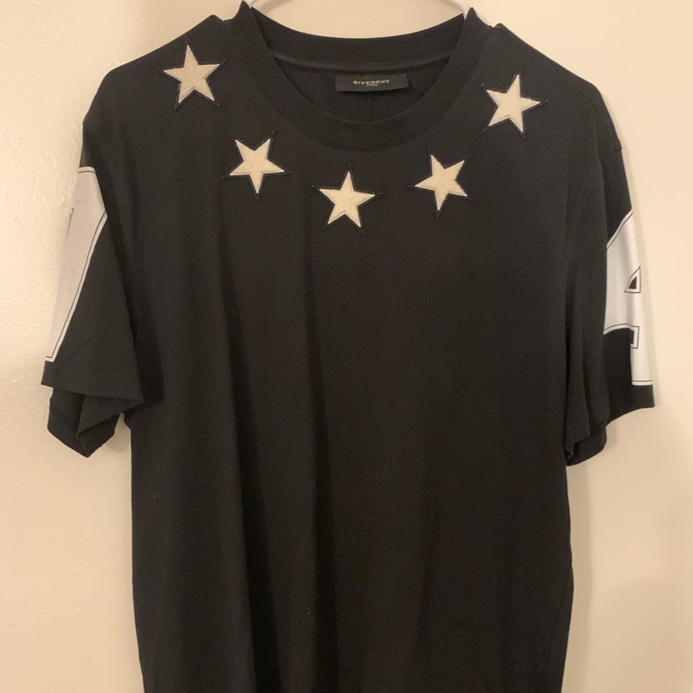 Givenchy black t-shirt